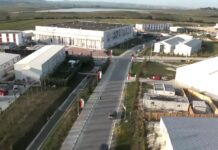 آلبانی یک ایرانی را به اتهام حمایت از تروریسم محاکمه میکند